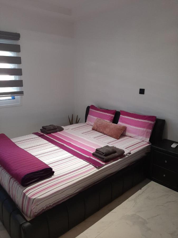2 Bedroom Apartment-Mediterranean Type Pafos Exterior foto